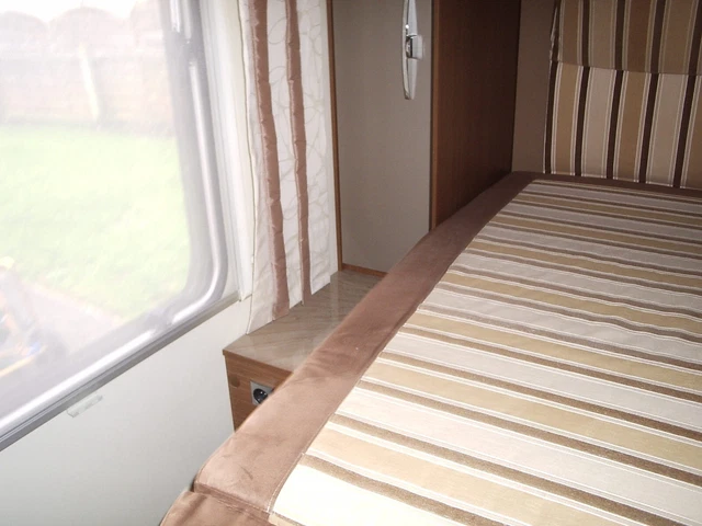 camping car diesel BURSTNER 9