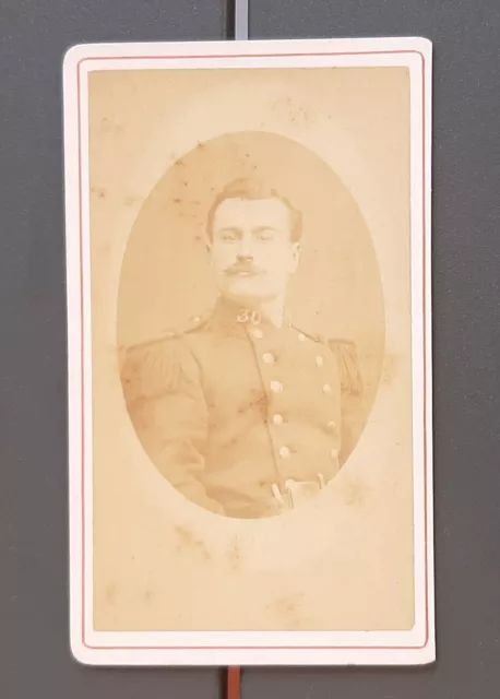 Foto CDV Militär 30° Infanterie Regiment Linien- 1880-1900