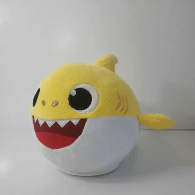 Baby Shark Dancing Singing Musical Moves Plush WowWee Pinkfong Yellow Works
