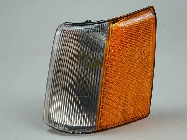 1996 - 1998 Jeep Grand Cherokee Turn Signal Light Lamp Driver Left Side Oem