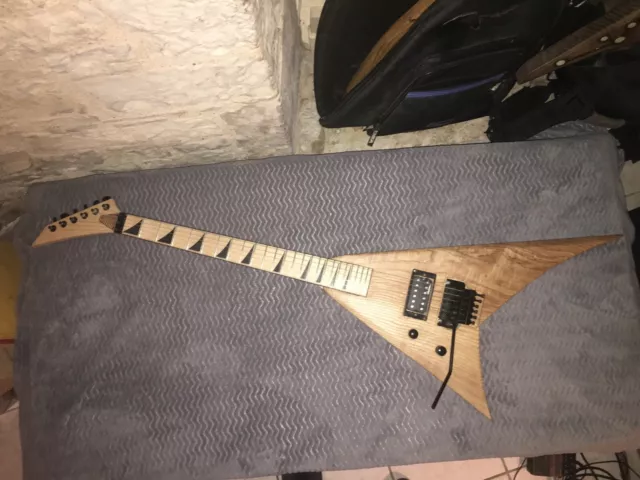 Guitare Randy Rhoads Gaucher Pièce Unique