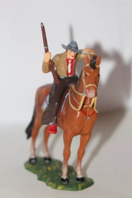 Elastolin - 1x Cowboy Reiter mit Gewehr auf Pferd - 2A Farbvariante  - 7cm