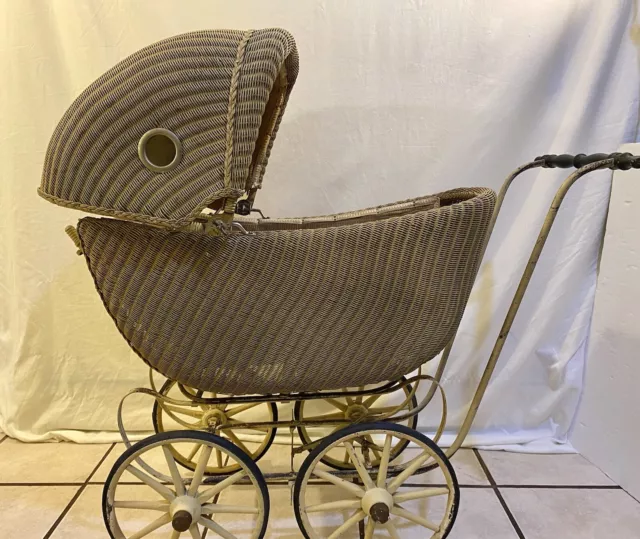Beautiful Antique Rattan/Wicker Baby Buggy Stroller Carriage Full Size 2