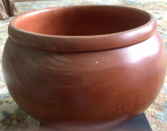 Hand Turned Maple Wooden Dough Bowl Or Display Bowl, Signed 8” Diameter