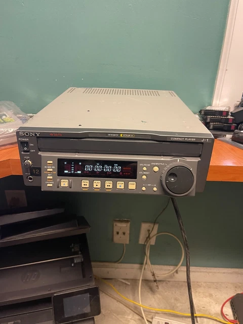 Sony J-1 Compact Player 100V 50W 50-60Hz AC100-240V~50-60Hz 0.5A