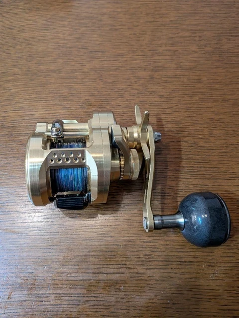 SHIMANO　OCEA CONQUEST　200HG TYPE-J カスタム シマノ(SHIMANO) オシア カルカッタ コンクエスト200タイプJ-HG