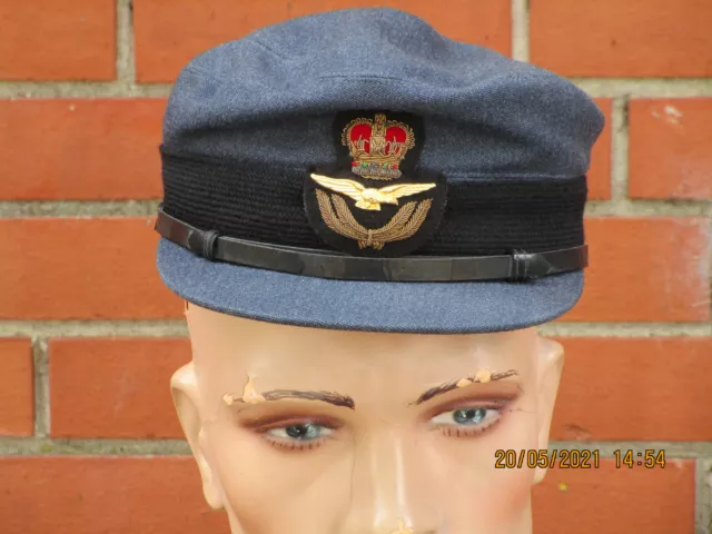 Royal Air Force,RAF,Womans Officer Schirmmütze,Luftwaffe, Gr. kleine Größe