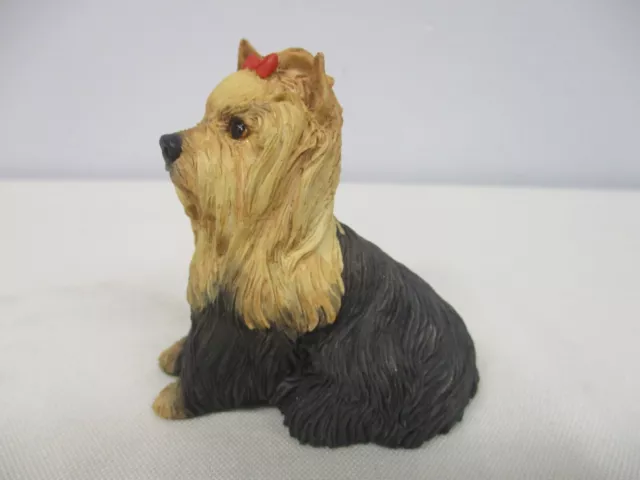 1995 BORDER FINE ARTS SCOTLAND PG07 YORKSHIRE TERRIER w RED BOW DOG FIGURINE