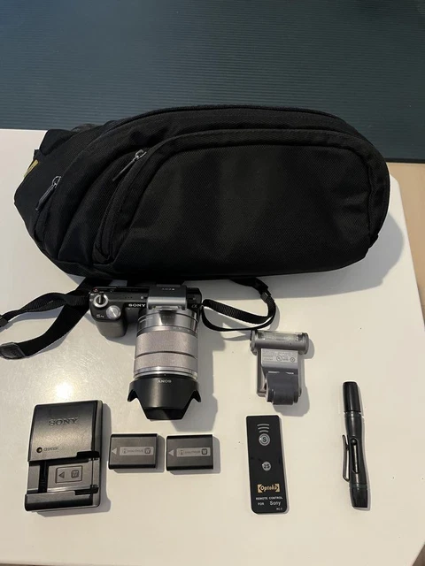 SONY NEX 5N 18 55mm Lens Kit with Bag and Flash Set $579.45