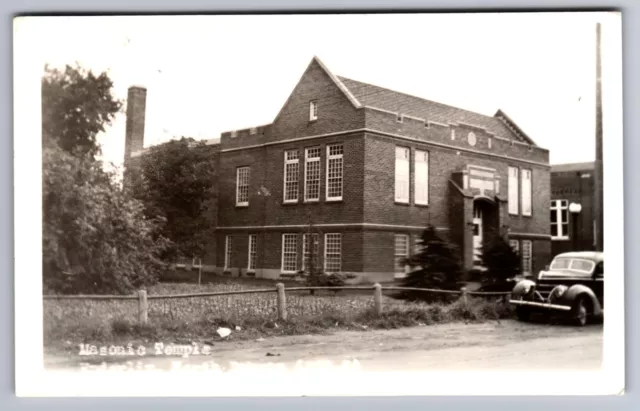 C.1940 RPPC ENDERLIN, ND NORTH DAKOTA MASONIC TEMPLE STREET Postcard P47