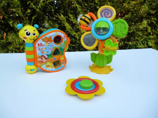 🍓 Lot De 3 Jouets : Le Livre Musical Et Lumineux Avec Les Deux Hochets Fleur