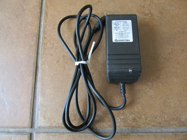 Chargeur 18V Li-Ion Compatible Gardena – Pour ErgoCut, EasyCut, AccuCut, HighCut, AccuJet – Rapide & Sécurisé