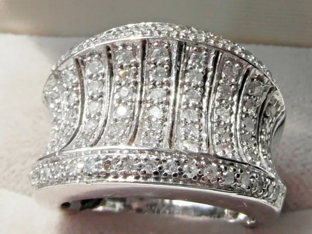9ct white gold 1 carat diamond encrusted dress / wedding band ring code 83M