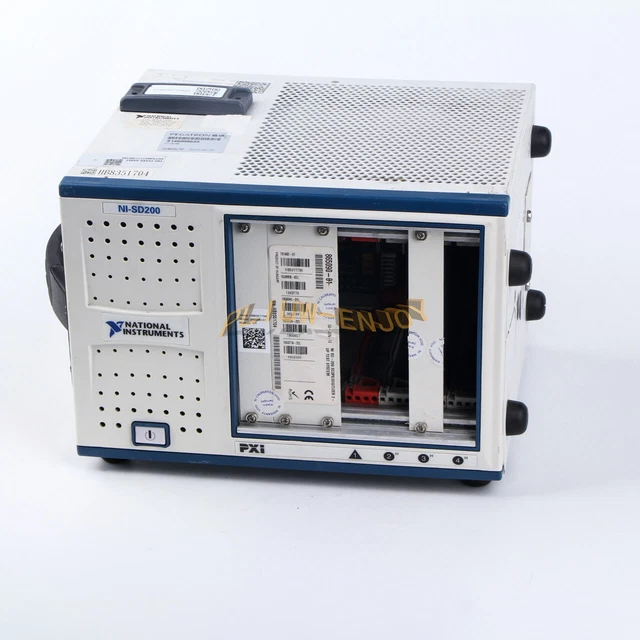 1PC National Instruments NI PXIe-1071 NI-SD200 Mainframe used