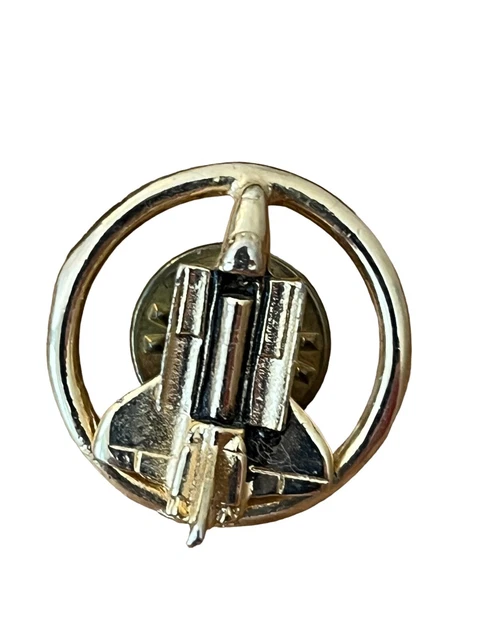 NASA Rocket SPACE SHUTTLE Collectible LAPEL Hat Pin Downe Vtg Gold Tone