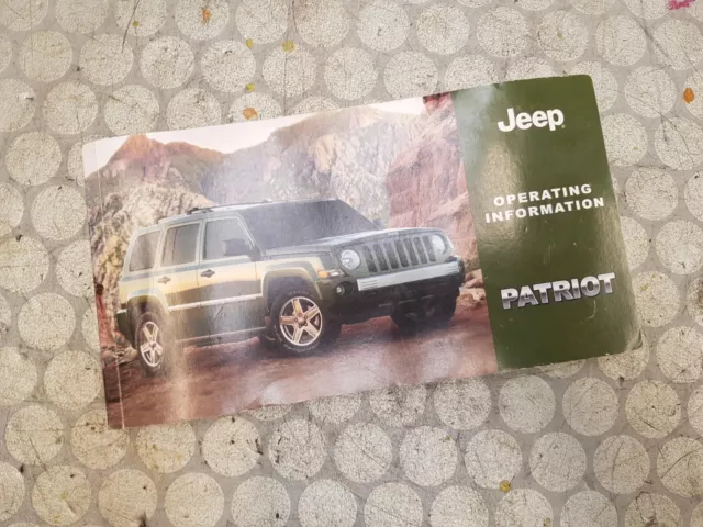 Jeep Patriot Owner`s Manual Handbook