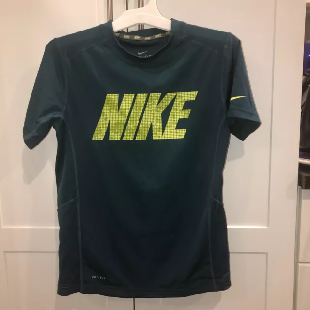 Nike Boys Dri-Fit T-shirt Green With Logo In Yellow Size M