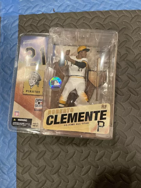 2006 Roberto Clemente Pittsburgh Pirates McFarlane Cooperstown Series 3 Figure 2006 Roberto Clemente Pittsburgh Pirates McFarlane Cooperstown Series 3 Figure