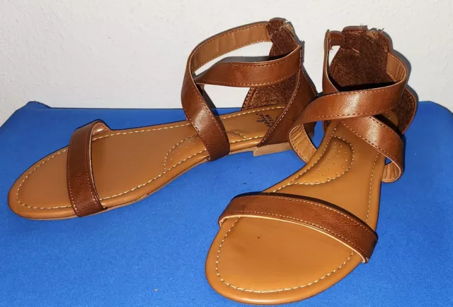 Sophie Sue Light Brown Zipper Back Sandles Womens Size 8 M