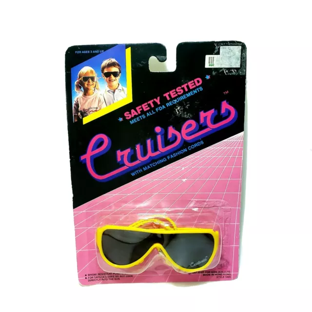 Vintage 1987 Cruisers Kids Sunglasses With Matching Chord New Old Stock