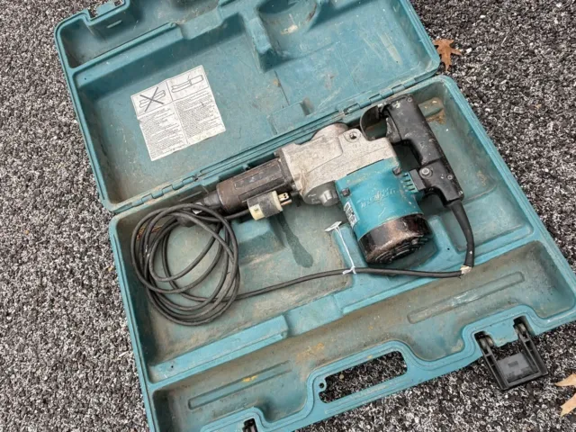 Makita 1-1/2" Heavy Duty Demolition Hammer Drill  10 Amps HR3851 USA HARDCASE