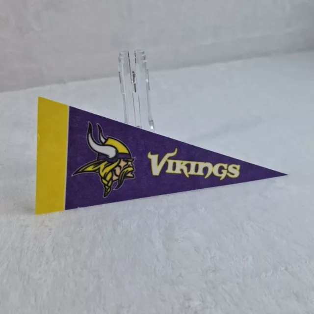 Minnesota Vikings Vintage NFL Football Mini Pennant 9"x4” Felt Banner Flag