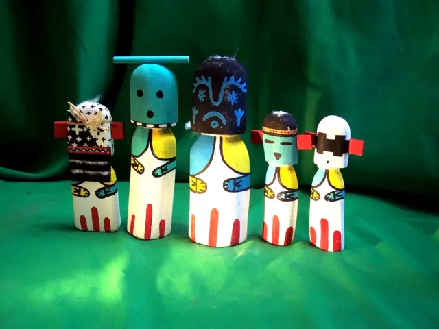 Muñeca Hopi Kachina - Attack of the Cradle Kachinas - ¡Atención distribuidores!
