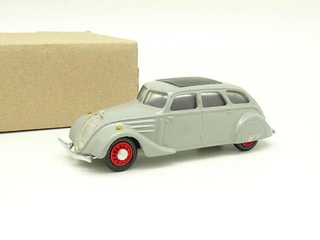 Maquette Peugeot 402 Taxi Dubray 1935 - Échelle 1:43, Occasion