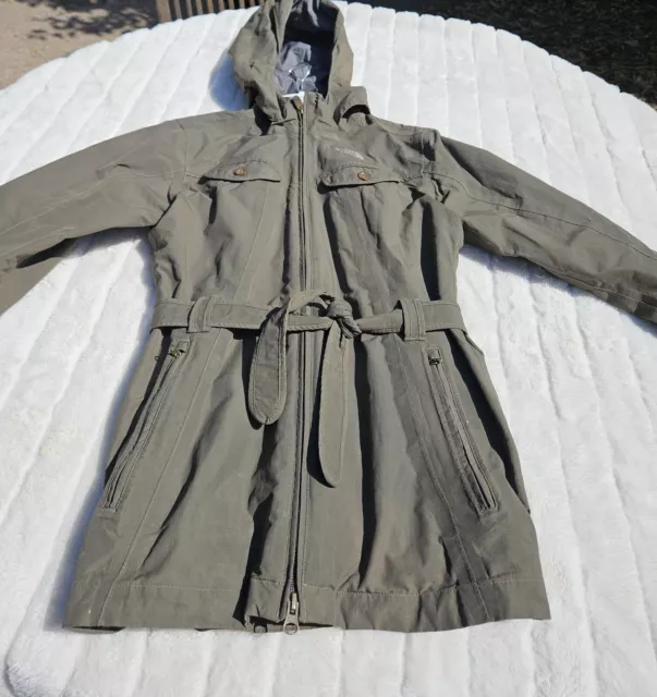 The North Face Hyvent Rain Coat Hooded Belted. Women's Medium The North Face Hyvent Rain Coat Hooded Belted. Women's Medium