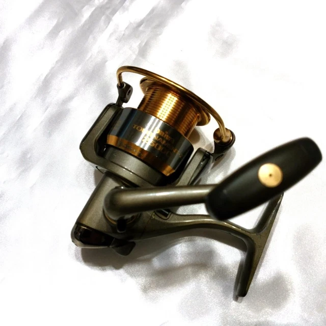 リール DAIWA TOURNAMENT-Z 2500C Daiwa Tournament Z 2500C Spinning Reel Used with Case F/S | eBay