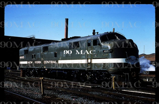 NEW YORK CENTRAL-NYC EMD E7A #4005. Harmon (NY). Original Slide 1967. Fresh!