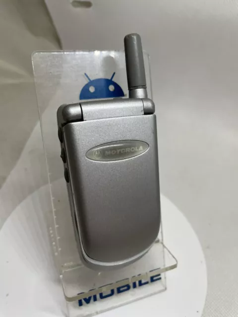 Motorola V50 Silver  (Unlocked) Mobile Phone