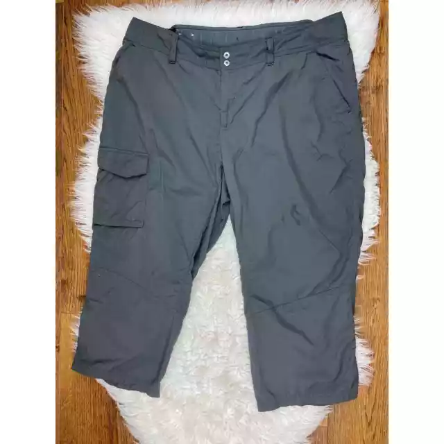 Columbia Omni-Shade Women's Size 14W 21L Gray Nylon Cropped Cargo Hiking Pants