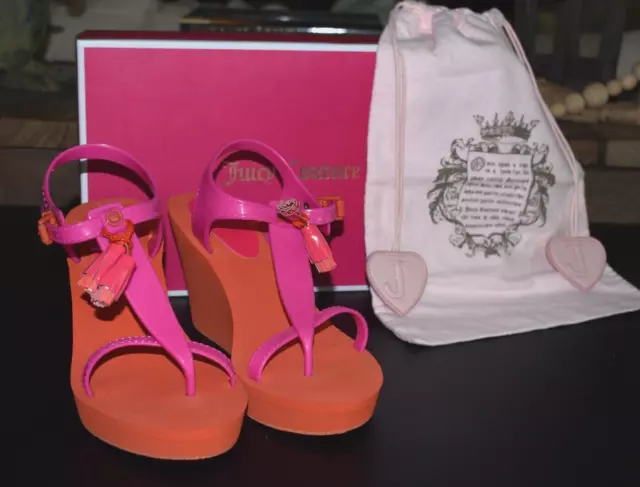 NIB NEW Juicy Couture Lily Wedge Sandals Heel 8 Pop Pink Orange Fizz J482016 Y2K 2