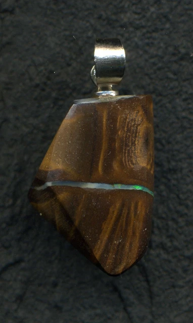 N°293-Pendentif d'Opale boulder d'Australie (Queensland)  de 14,50 carat