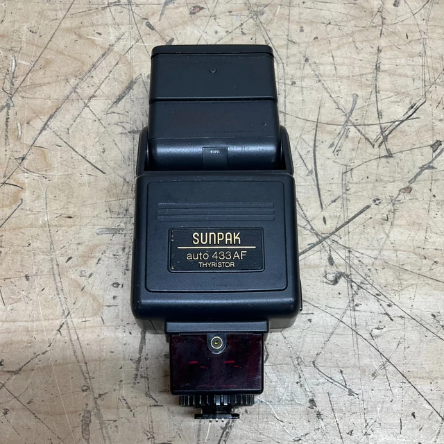 Sunpak Auto 433 AF THYRISTOR FLASH Dedicated Type NE For Nikon AF