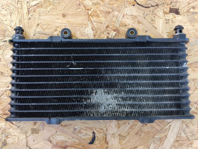 Radiateur D'huile Pour Suzuki DR 600 (1985-1990) - Occasion Fonctionnel - Pièce D'origine Japon