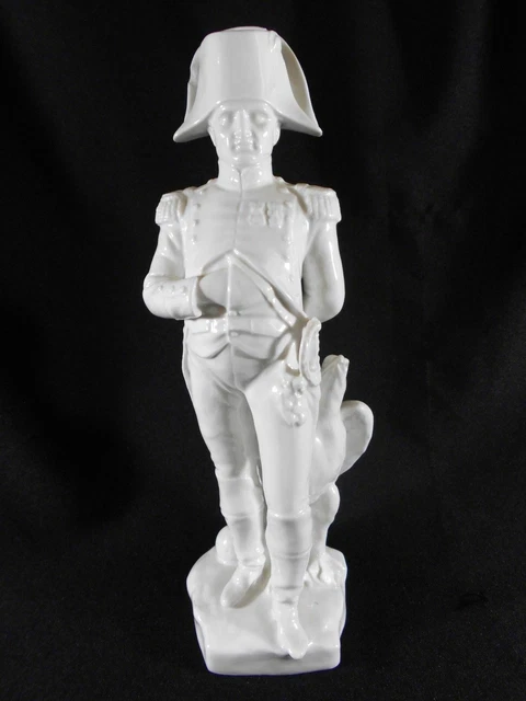 ( 01 ) Statuette Figurine Empereur Napoleon Bonaparte En Porcelaine Capodimonte
