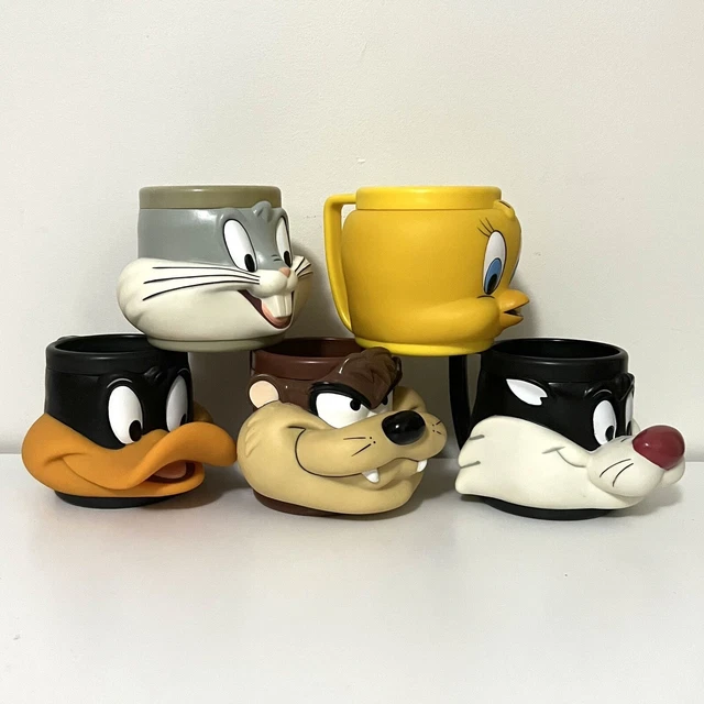Vintage 1992 Looney Tunes 3D Figural Face Mugs Cups Plastic Lot of