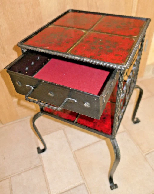 Tavolino Rotondo, Tavolino Contemporaneo in Legno
