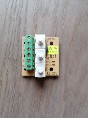 Module Auxiliaire BPT XP/3 - 3 Boutons Pour Visiophone Série Exedra HC/200