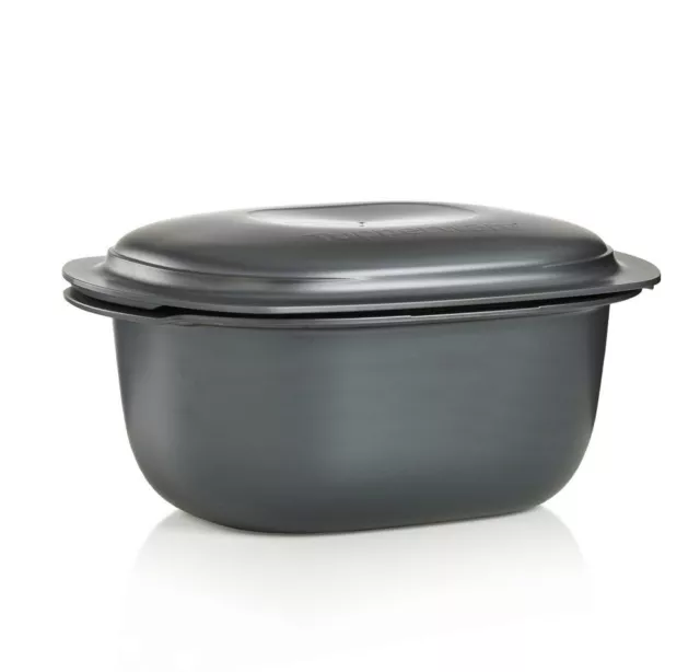 UltraPro 1.6-Qt./1.5 L Round Pan with Cover