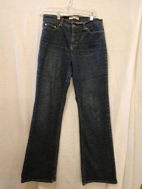Levis 512 Perfectly Slimming Boot Cut Jeans. Size 8 Medium  Pre-owned D