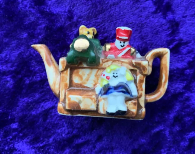 Vintage Miniature Cardew Teapot - Toy Box - 1990s