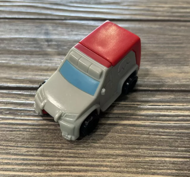 2008 Transformers Animated McDonald's Happy Meal Toy Ratchet Figure/Vehicle