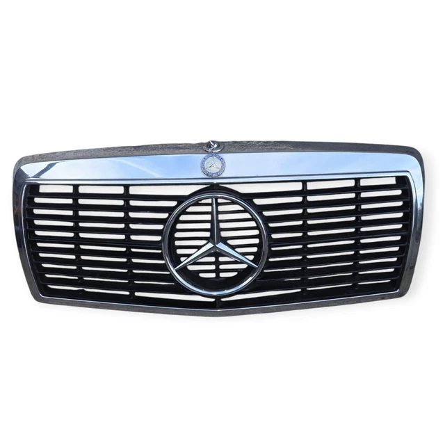Calandre occasion MERCEDES CLASSE E W210 2108800483