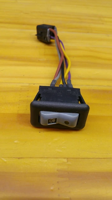 1998-2002 Pontiac Firebird Trans Am WS6 Fog Light Lamp Switch USED GM 10414007