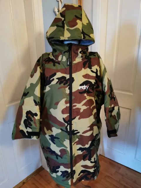 Dryrobe Advance camuflado y gris manga larga talla pequeña