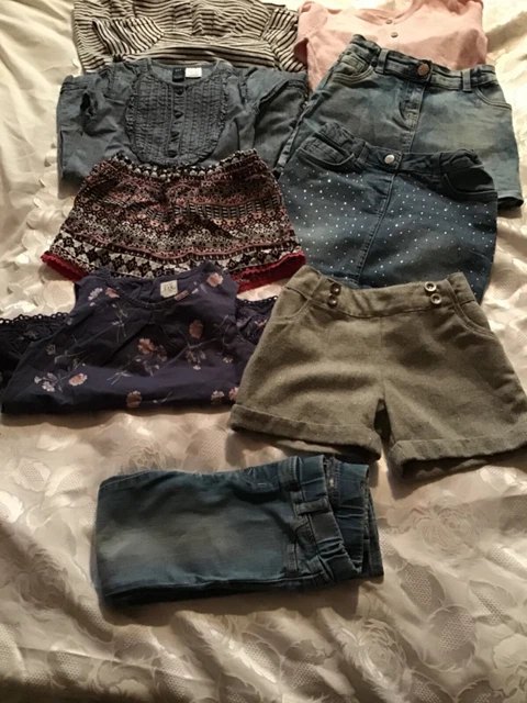 Pacchetto Immacolato Vestiti Ragazze (9) Pantaloncini/Abito/Gonna/Top Ecc Età 3/5 Anni