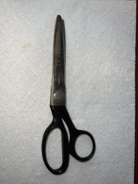 Vintage Wiss Pinking Shears CB7 Sewing Craft Scissor USA Black Handle Right hand